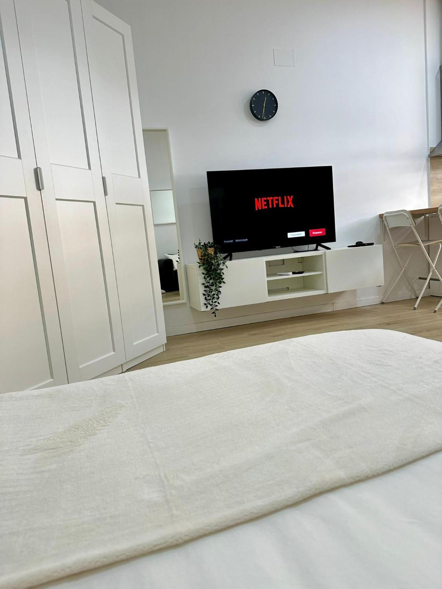 Apartamento Moderno Playa Málaga Kültér fotó